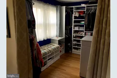 6910 Park Terrace Drive, Alexandria, VA 22307 - Photo 12