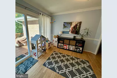 6910 Park Terrace Drive, Alexandria, VA 22307 - Photo 32