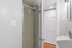 6003 Rixey Dr, Alexandria, VA 22303 - Photo 32