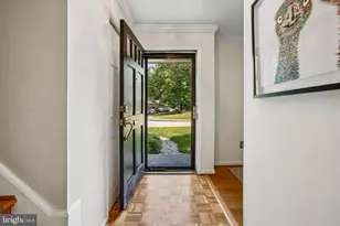 8506 Hitching Post Ln, Alexandria, VA 22308 - Photo 2