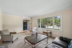 8506 Hitching Post Ln, Alexandria, VA 22308 - Photo 4