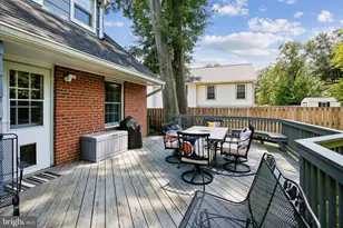 8506 Hitching Post Ln, Alexandria, VA 22308 - Photo 24