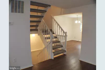 7915 Tyson Oaks Circle, Vienna, VA 22182 - Photo 10