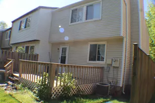 7915 Tyson Oaks Cir, Vienna, VA 22182 - Photo 4