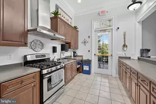 8970 Fascination Ct, Lorton, VA 22079 - Photo 30