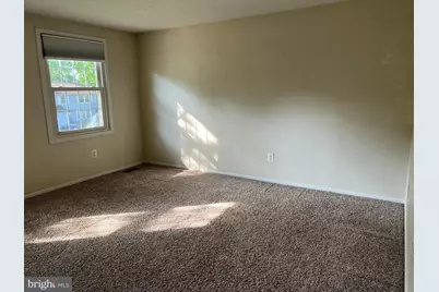 12205 Parkstream Terrace, Herndon, VA 20170 - Photo 48