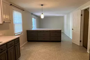 12205 Parkstream Terrace, Herndon, VA 20170 - Photo 14