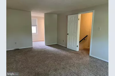 12205 Parkstream Terrace, Herndon, VA 20170 - Photo 32