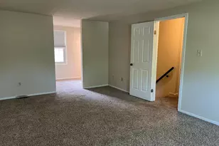 12205 Parkstream Terrace, Herndon, VA 20170 - Photo 32