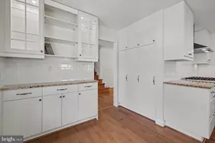 2113 Sheriff Ct, Vienna, VA 22181 - Photo 8