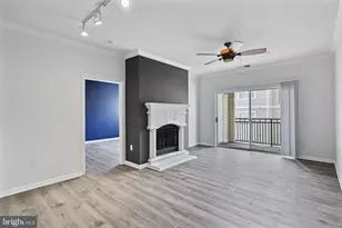 12925 Centre Park Cir, Herndon, VA 20171 - Photo 8