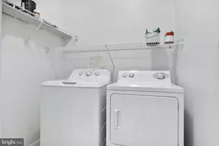 12925 Centre Park Cir, Herndon, VA 20171 - Photo 20