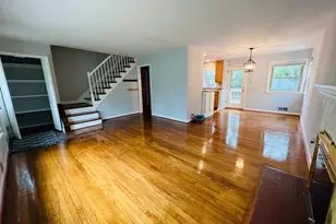 2220 Primrose Dr, Falls Church, VA 22046 - Photo 2
