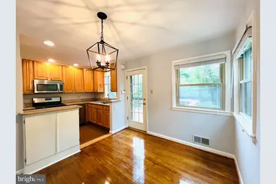 2220 Primrose Drive, Falls Church, VA 22046 - Photo 4