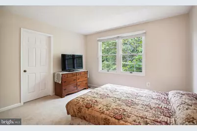 9708 Locust Hill Drive, Great Falls, VA 22066 - Photo 30