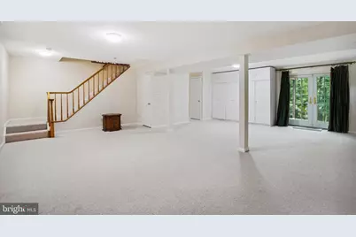 9708 Locust Hill Drive, Great Falls, VA 22066 - Photo 36