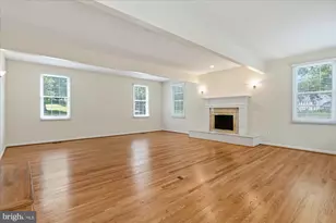 9708 Locust Hill Dr, Great Falls, VA 22066 - Photo 6