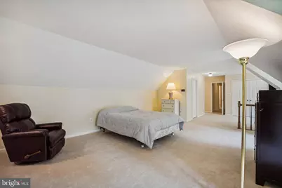9708 Locust Hill Drive, Great Falls, VA 22066 - Photo 26
