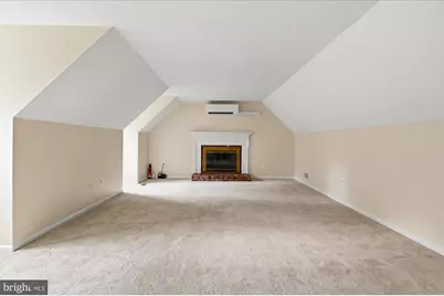 9708 Locust Hill Drive, Great Falls, VA 22066 - Photo 26