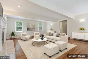 9708 Locust Hill Dr, Great Falls, VA 22066 - Photo 8