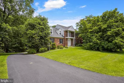 9708 Locust Hill Drive, Great Falls, VA 22066 - Photo 2