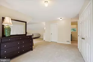 9708 Locust Hill Dr, Great Falls, VA 22066 - Photo 28