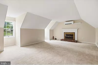9708 Locust Hill Drive, Great Falls, VA 22066 - Photo 28