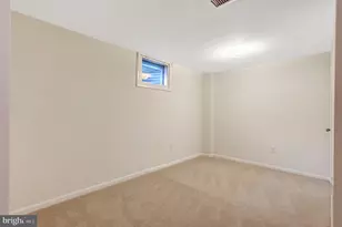8051 Felecity Ct, Springfield, VA 22153 - Photo 38