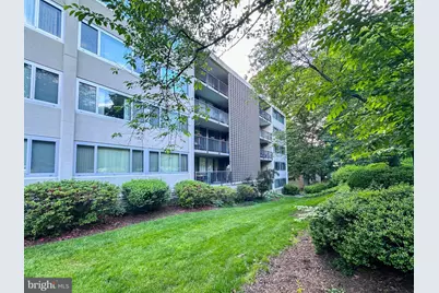 4410 Briarwood Court N #25, Annandale, VA 22003 - Photo 28