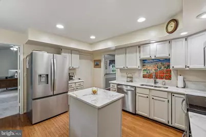2754 Copper Creek Road, Herndon, VA 20171 - Photo 22
