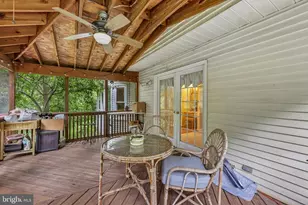 2754 Copper Creek Rd, Herndon, VA 20171 - Photo 58