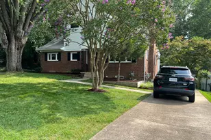 6413 Carolyn Dr, Falls Church, VA 22044 - Photo 6