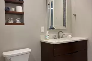 6014 Lands End Ln, Alexandria, VA 22315 - Photo 14