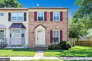 14508 Four Chimney Dr, Centreville, VA 20120 - Photo 2