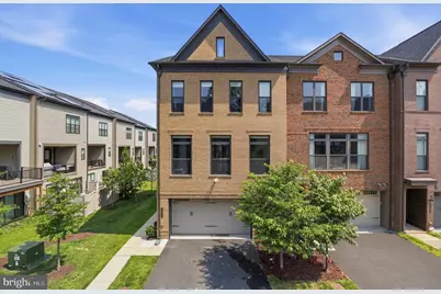 12266 Sweet Willow Lane, Fairfax, VA 22030 - Photo 2