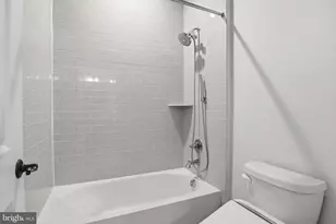 12266 Sweet Willow Ln, Fairfax, VA 22030 - Photo 26