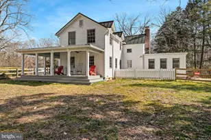 326 Walker Rd, Great Falls, VA 22066 - Photo 48