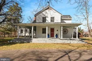326 Walker Rd, Great Falls, VA 22066 - Photo 1