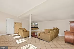 326 Walker Rd, Great Falls, VA 22066 - Photo 40