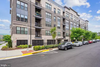 2324 Wind Charm Street #205, Herndon, VA 20171 - Photo 2