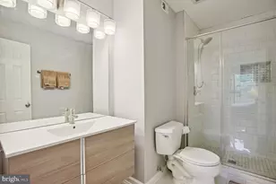 11616 Ivystone Ct, Reston, VA 20191 - Photo 12