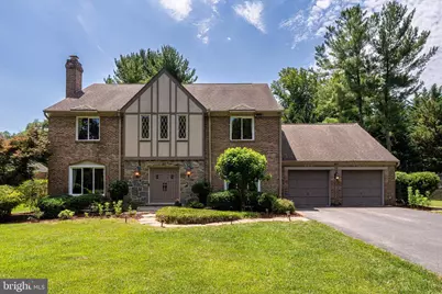 1077 Spring Hill Road, McLean, VA 22102 - Photo 1