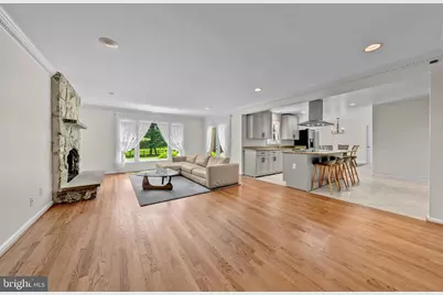 1077 Spring Hill Road, McLean, VA 22102 - Photo 10