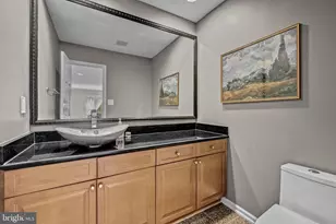 1077 Spring Hill Rd, McLean, VA 22102 - Photo 26
