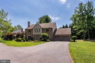 1077 Spring Hill Rd, McLean, VA 22102 - Photo 56