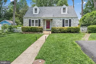 7312 Poplar Ct, Falls Church, VA 22042 - Photo 1