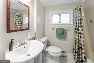 7312 Poplar Ct, Falls Church, VA 22042 - Photo 28