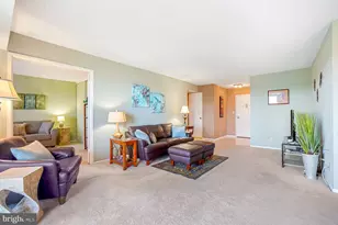 5901 Mt Eagle Dr, Alexandria, VA 22303 - Photo 8