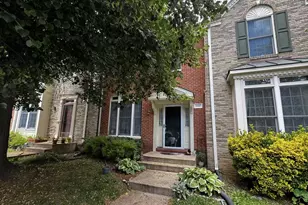 3940 Kathryn Jean Ct, Fairfax, VA 22033 - Photo 2