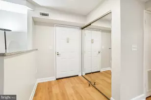5904 Mt Eagle Dr, Alexandria, VA 22303 - Photo 4